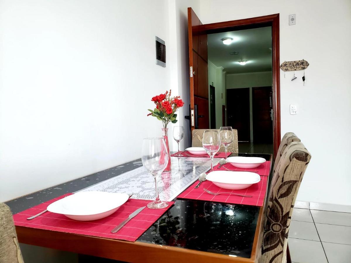 Lindo Apto 300M Praia Da Ocian E Centro - Vista Mar- Varanda Sacada - Wi-Fi 300 Mbps - Vaga De Garagem - Acomoda Ate 6 Pessoas Apartment Praia Grande  Luaran gambar