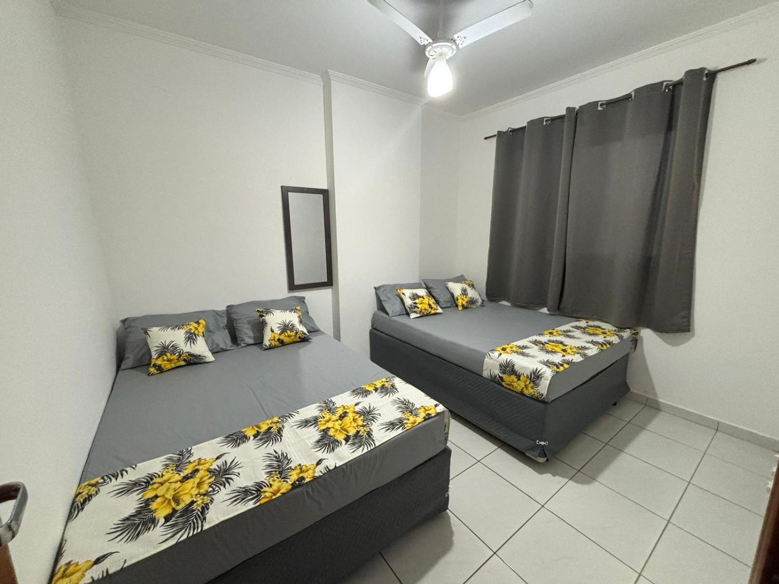 Lindo Apto 300M Praia Da Ocian E Centro - Vista Mar- Varanda Sacada - Wi-Fi 300 Mbps - Vaga De Garagem - Acomoda Ate 6 Pessoas Apartment Praia Grande  Luaran gambar