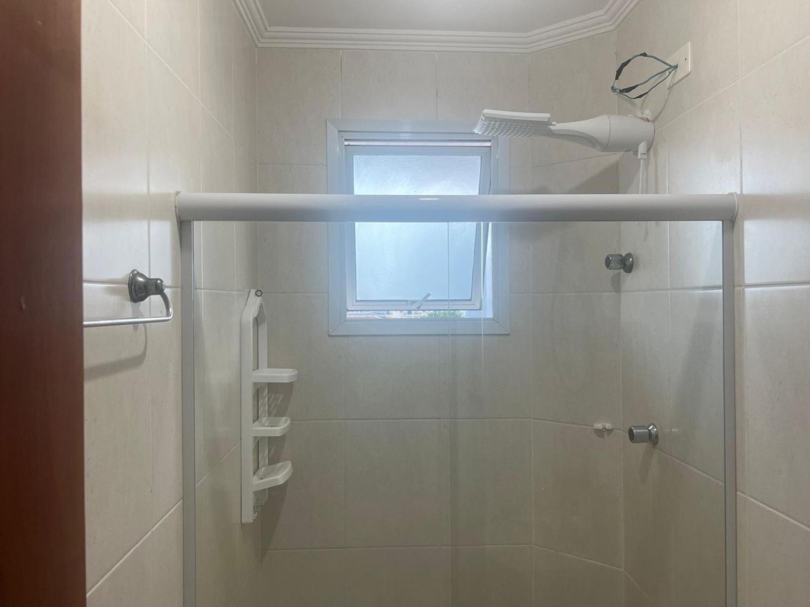 Lindo Apto 300M Praia Da Ocian E Centro - Vista Mar- Varanda Sacada - Wi-Fi 300 Mbps - Vaga De Garagem - Acomoda Ate 6 Pessoas Apartment Praia Grande  Luaran gambar